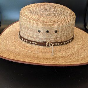 Palm Leaf "Cattleman" Hat, fits like a 7 1/8